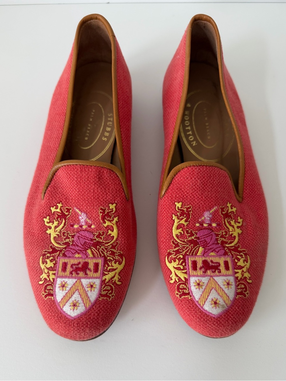 Stubbs & Wootton Palm Beach Crest Embroidered Slippers in Coral, Size 6